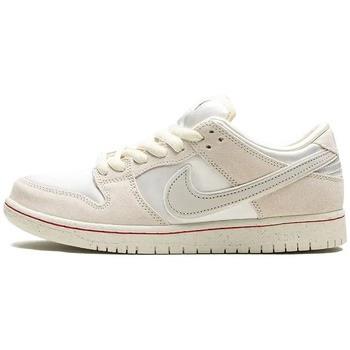 Baskets Nike SB Dunk Low City Of Love Light Bone