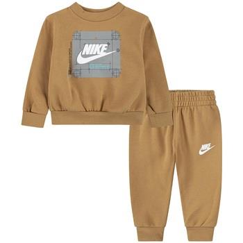 Ensembles de survêtement Nike -