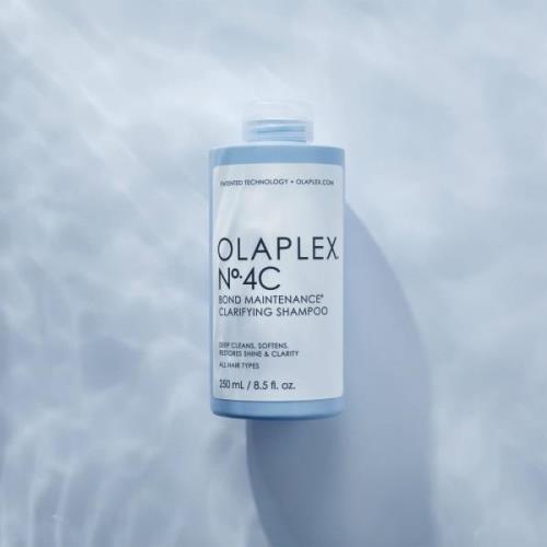 Olaplex No. 4C Bond Maintenance Deep Clean Clarifying Shampoo 250ml