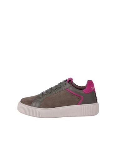 Sneakers laag 'Nuria'