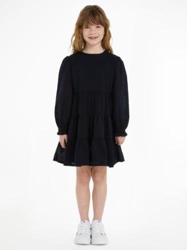 Jurk 'Essential Broderie Anglaise'