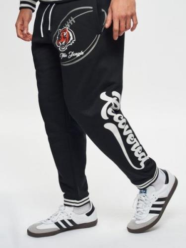 Broek 'NFL Bengals Rule The Jungle'