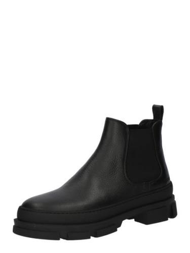 Chelsea boots