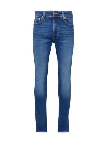 Jean 'SIMON SKINNY'