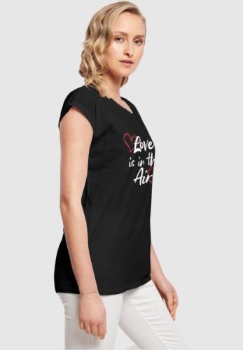 T-shirt 'Valentines Day - Love Is In The Air'