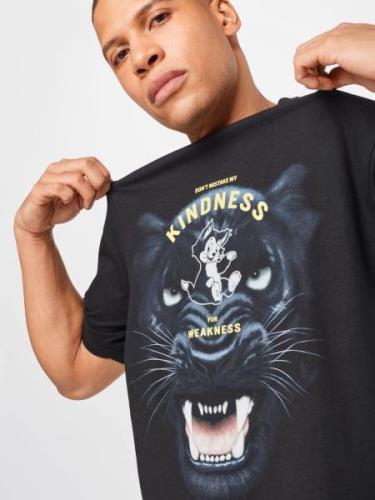 T-Shirt 'Kindness No Weakness'