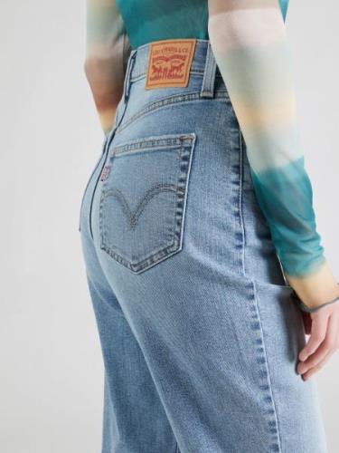 Jean 'High-Waisted Mom Jeans'