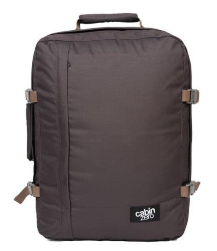 Classic Cabin Backpack 44 L 17 Inch