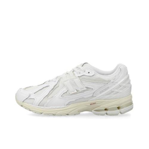 New Balance 1906d protection pack white