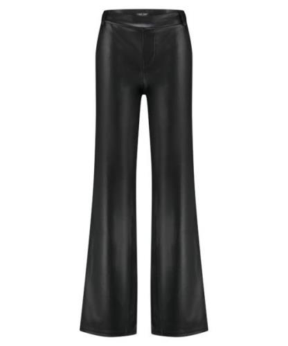 Lady Day Amsterdam broek chelsea leatherlook black