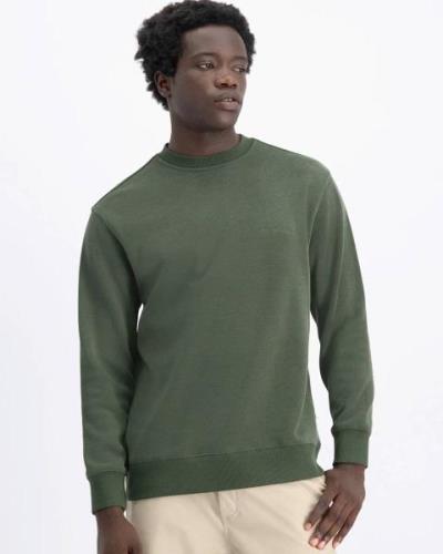 Law of the sea Sweatshirt 2434057 clotho