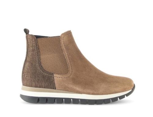 Gabor Chelsea boots