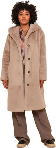 Geisha Coat sand