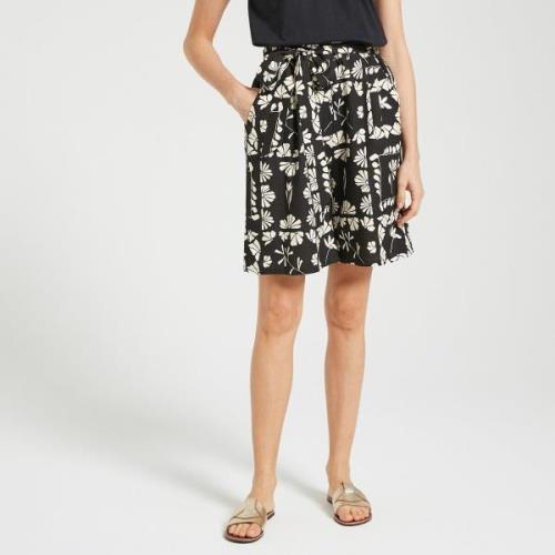 Short met bloemenprint