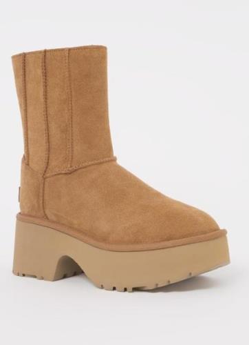 UGG Classic Twin Seam New Heights enkellaarsje van suède