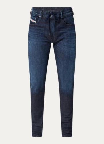 Diesel 2062 D-Strukt slim fit joggingbroek van denim met trekkoord