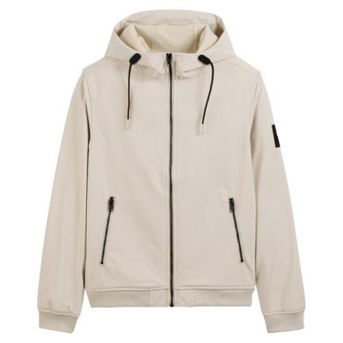 Blouson à  capuche softshell