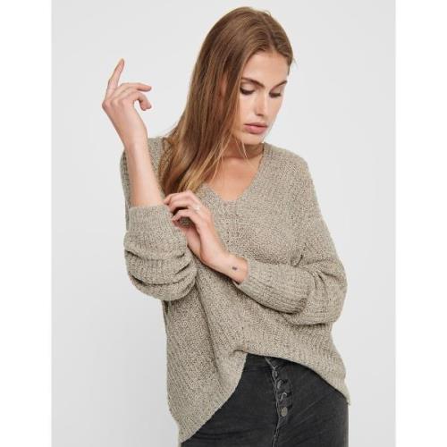 Pull en grosse maille, col V