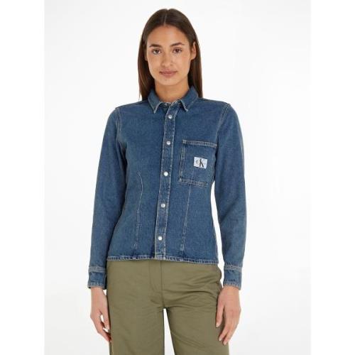 Chemise en jean pressionnée