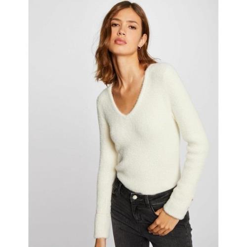 Pull col V en fine maille